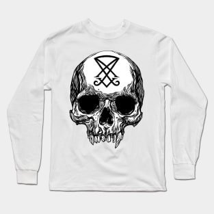 Human skull with Sigil of Lucifer Long Sleeve T-Shirt